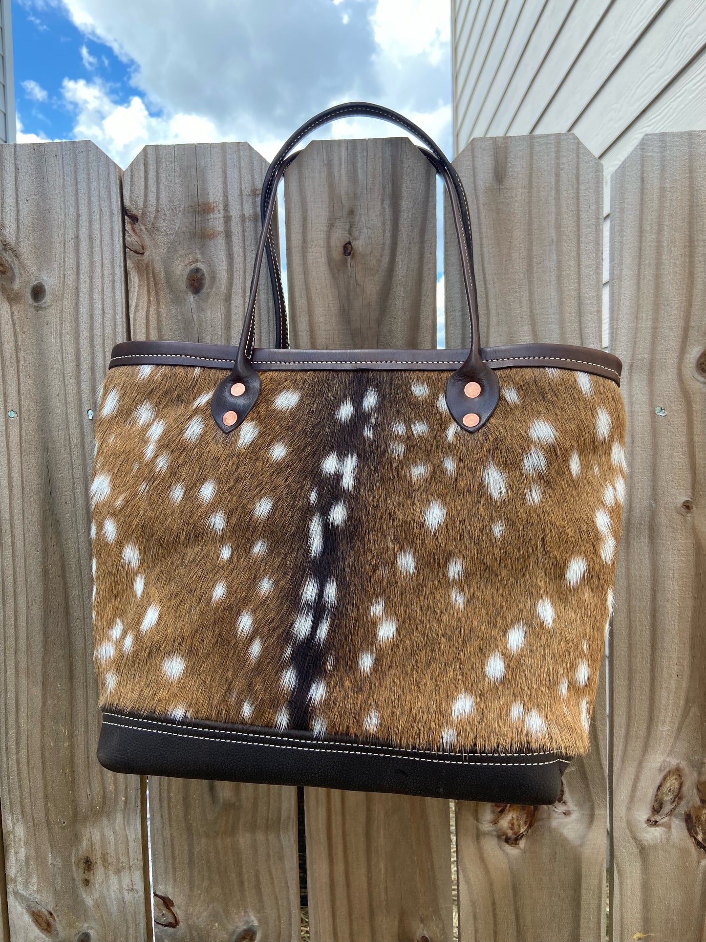 Custom Pebble Grain Axis Tote