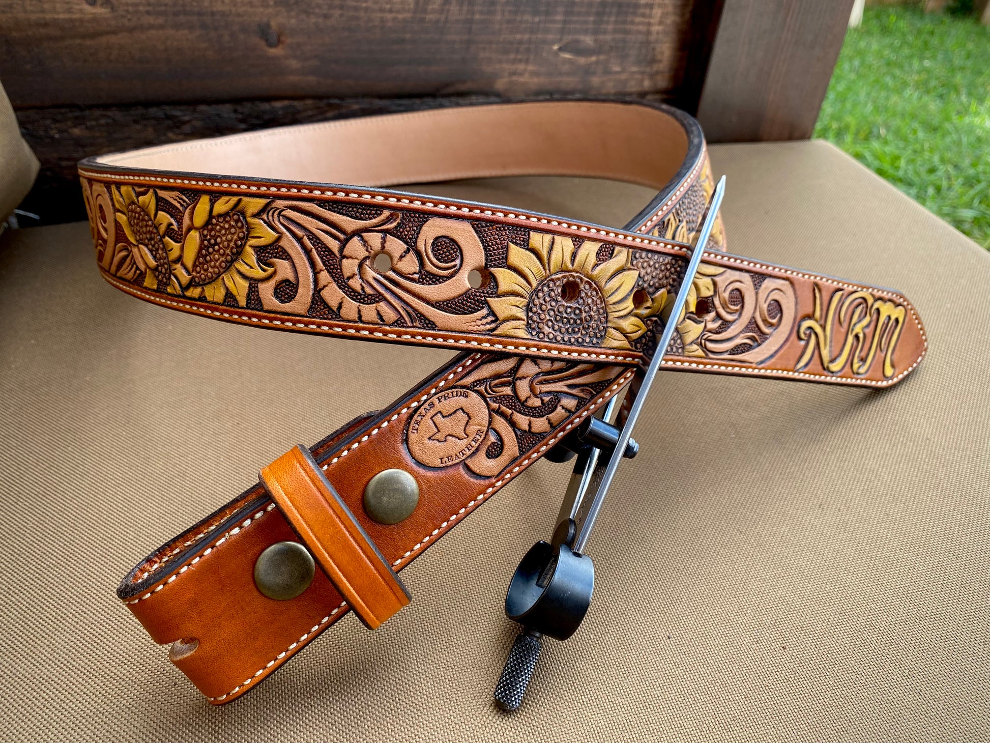 Handmade Leather Belt/ Personalized Leather Belt/ Hand Tooled Leather Belt