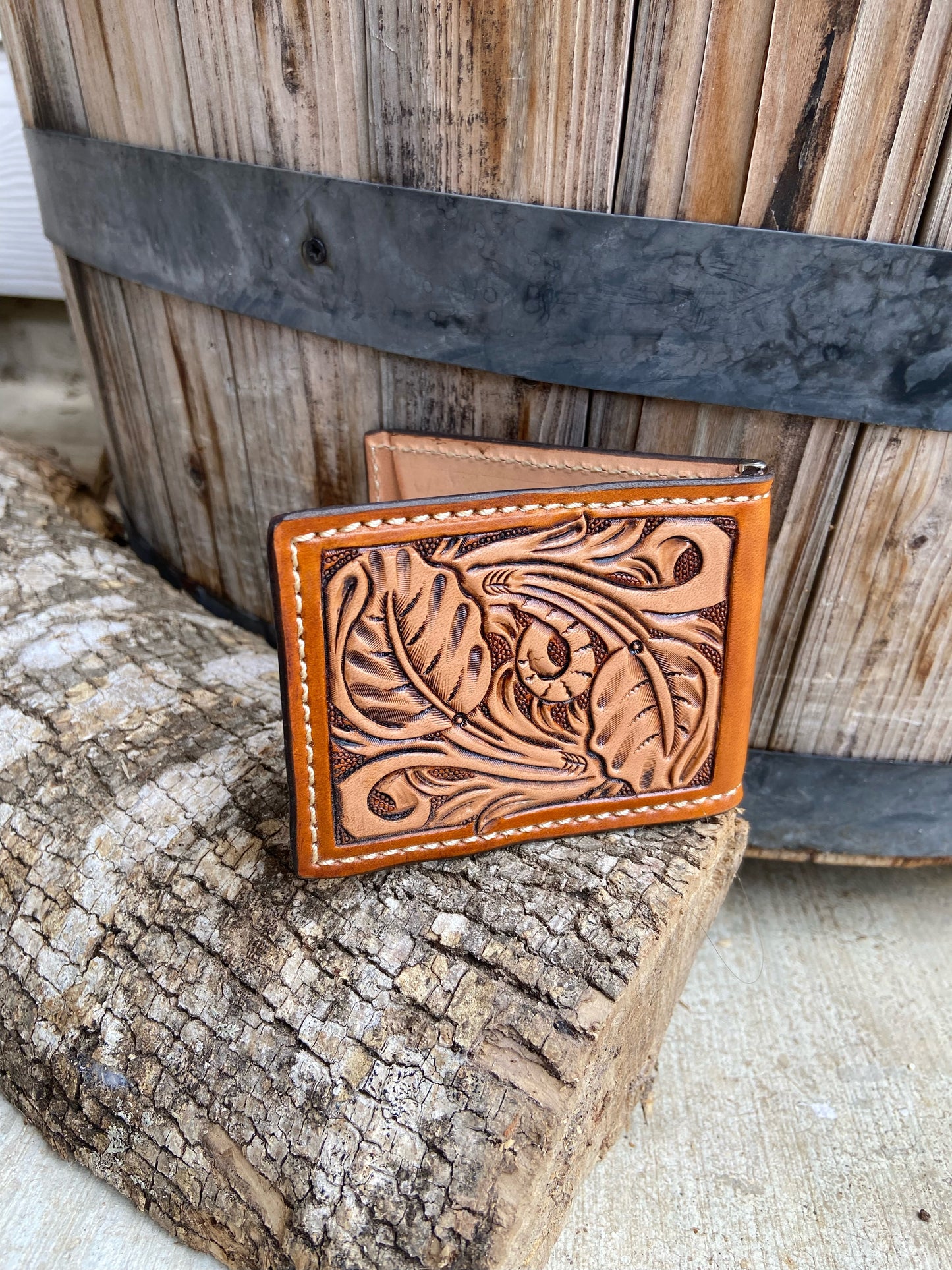 Sheridan Leaf Basketstamp Money Clip